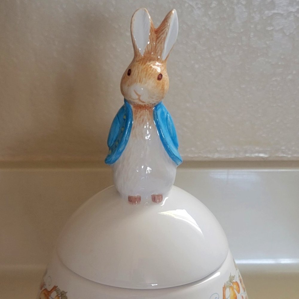 Beatrix Potter Peter Rabbit Cookie Jar